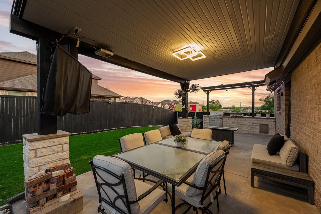 2702 Runnels Court Forney TX 75126