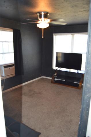 112 S 2nd Street Godley TX 76044