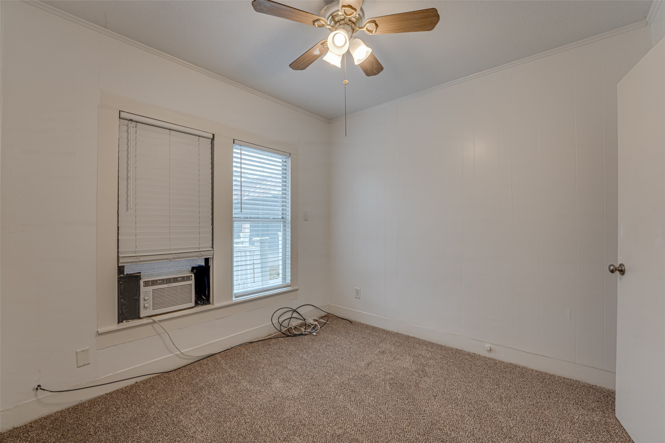 107 N Shawnee Street Ennis TX 75119