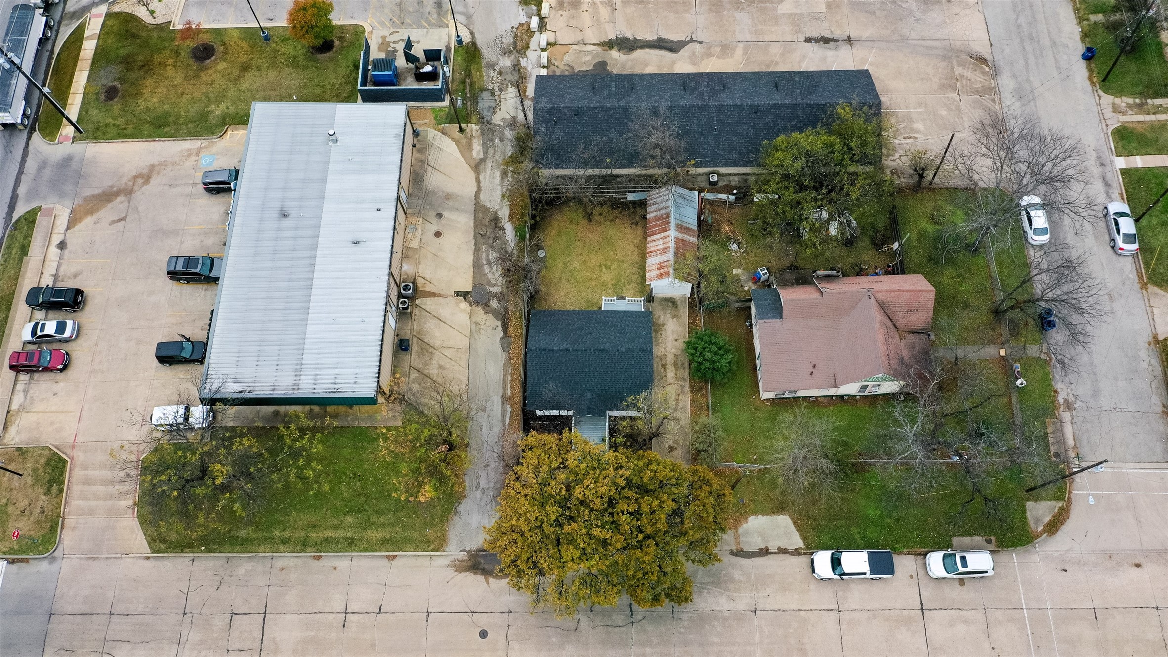 107 N Shawnee Street Ennis TX 75119