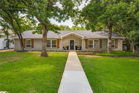 4419 Woodridge Drive Arlington TX 76013
