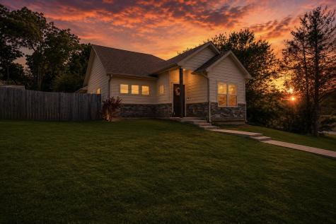 1226 W Elm Street Denison TX 75020
