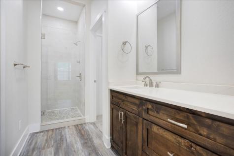 1226 W Elm Street Denison TX 75020