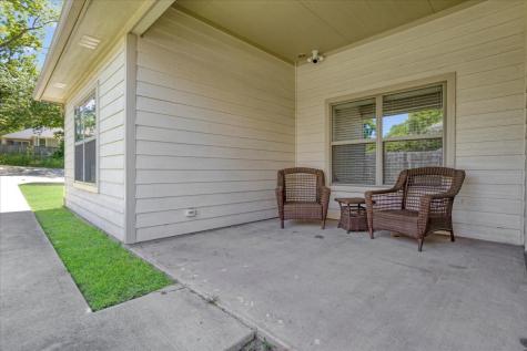1226 W Elm Street Denison TX 75020