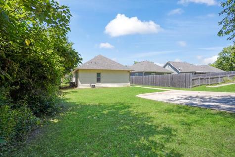 1226 W Elm Street Denison TX 75020