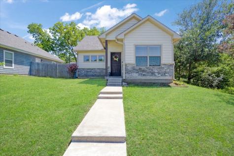 1226 W Elm Street Denison TX 75020