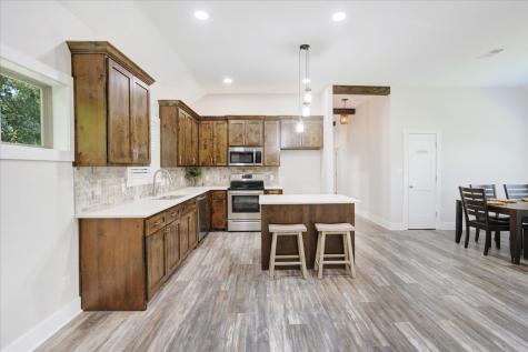 1226 W Elm Street Denison TX 75020