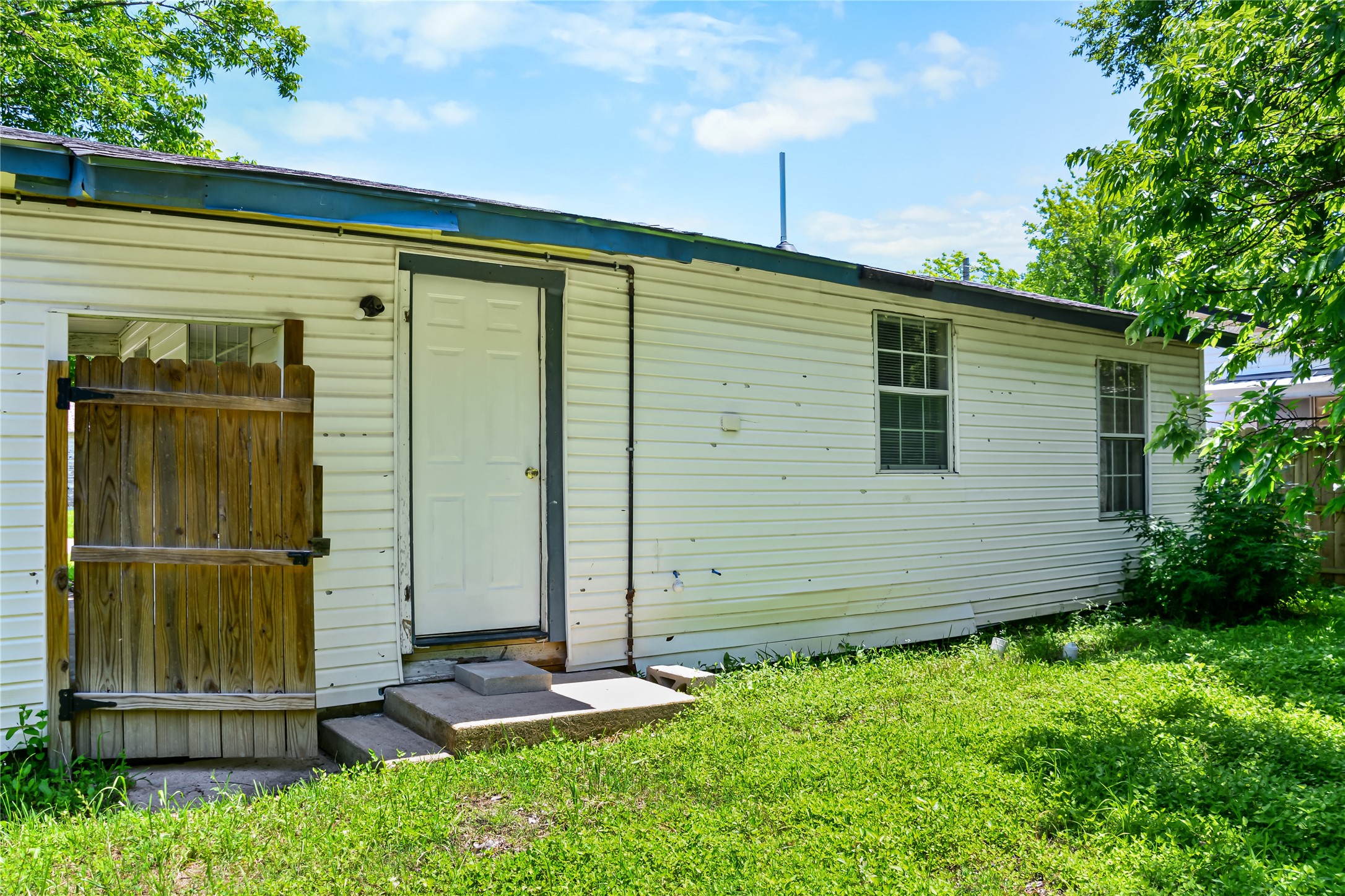 1110 S 24th Street Temple TX 76501