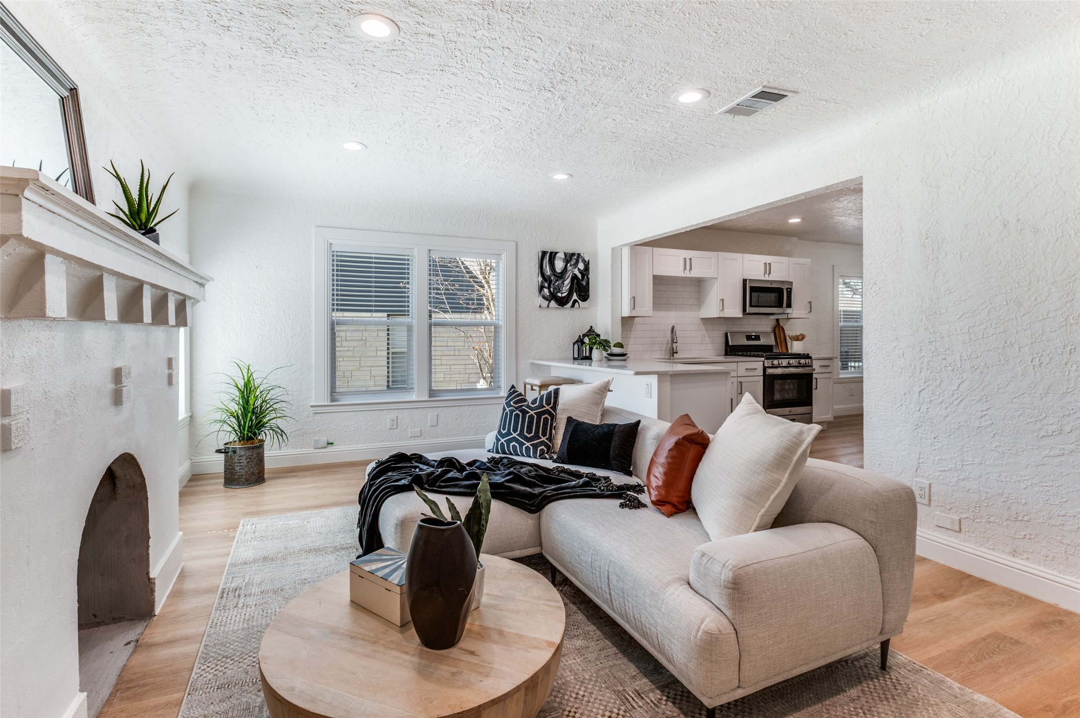 2507 Alco Avenue Dallas TX 75211