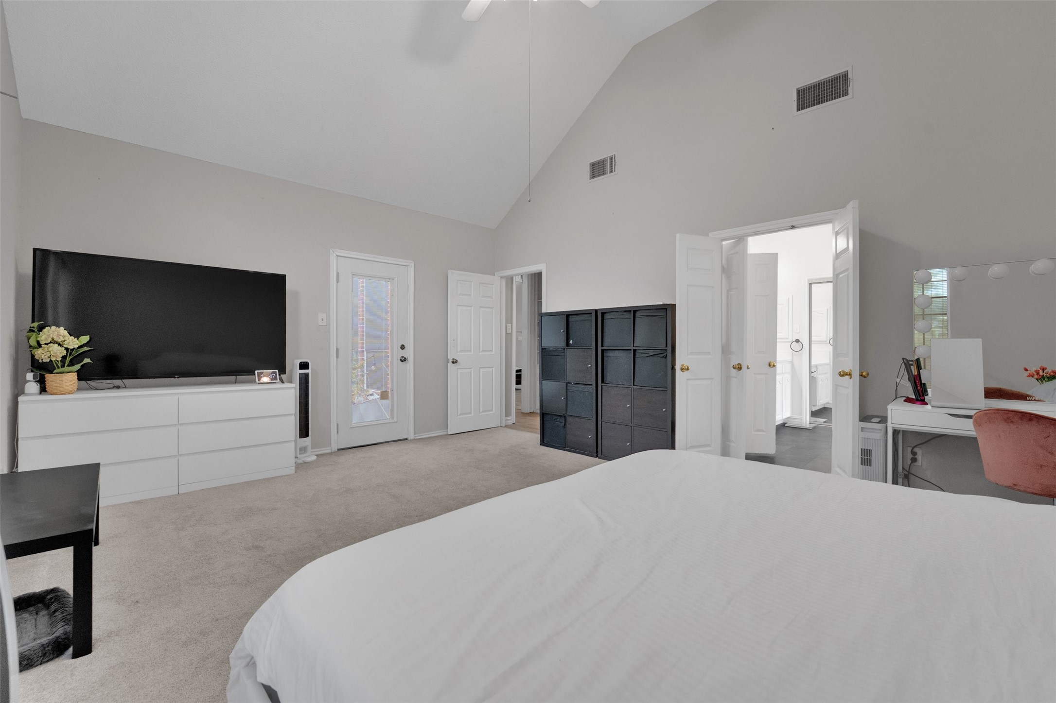 204 Springpark Drive Arlington TX 76014