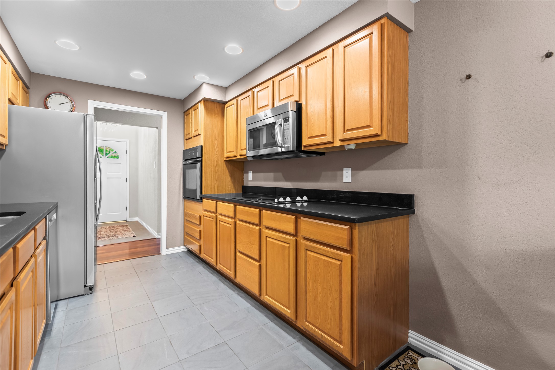 403 N Casa Grande Circle Duncanville TX 75116