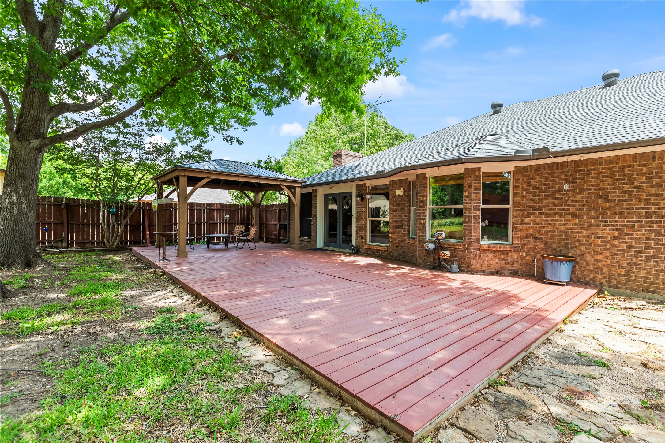 403 N Casa Grande Circle Duncanville TX 75116