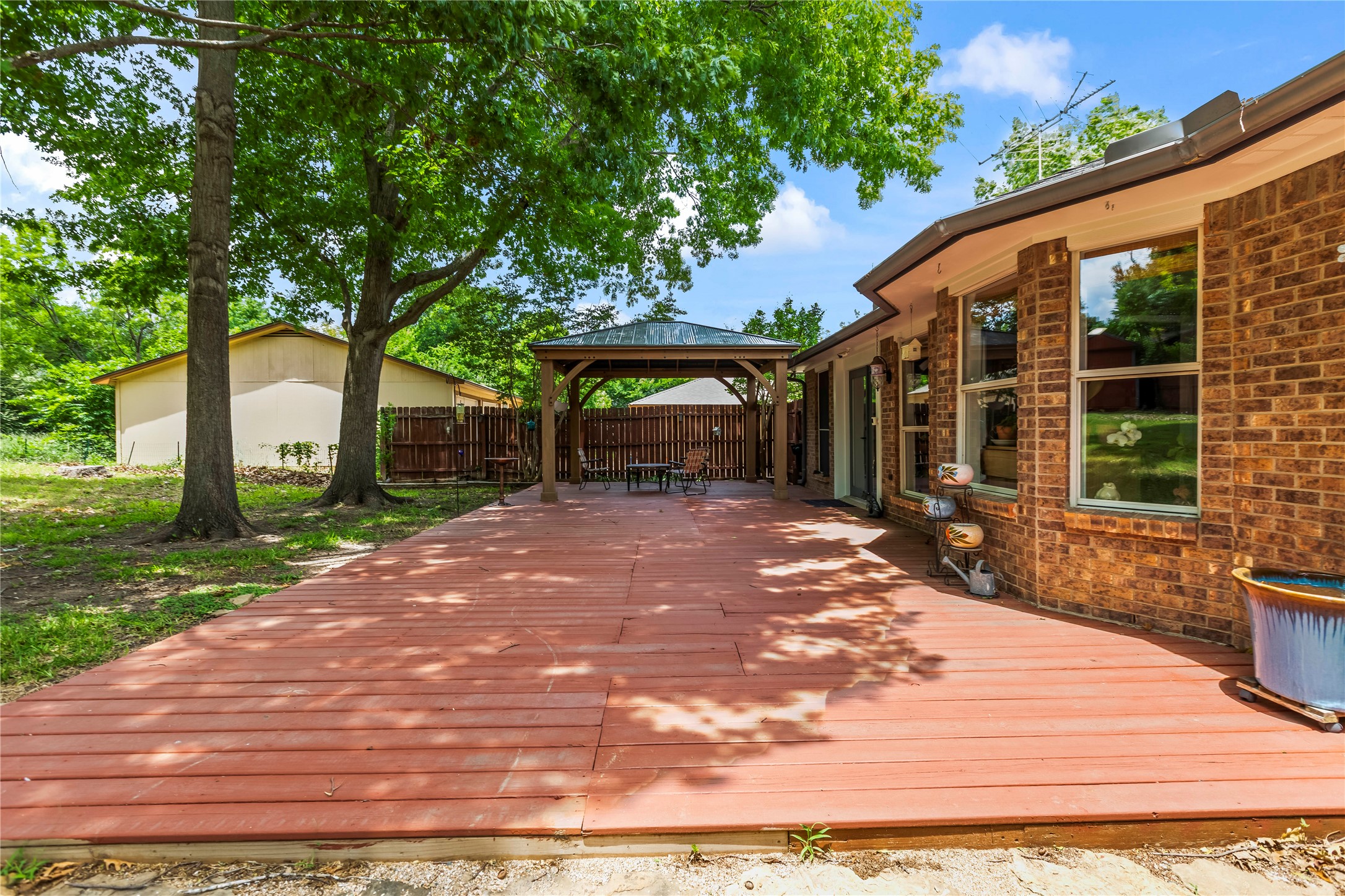 403 N Casa Grande Circle Duncanville TX 75116