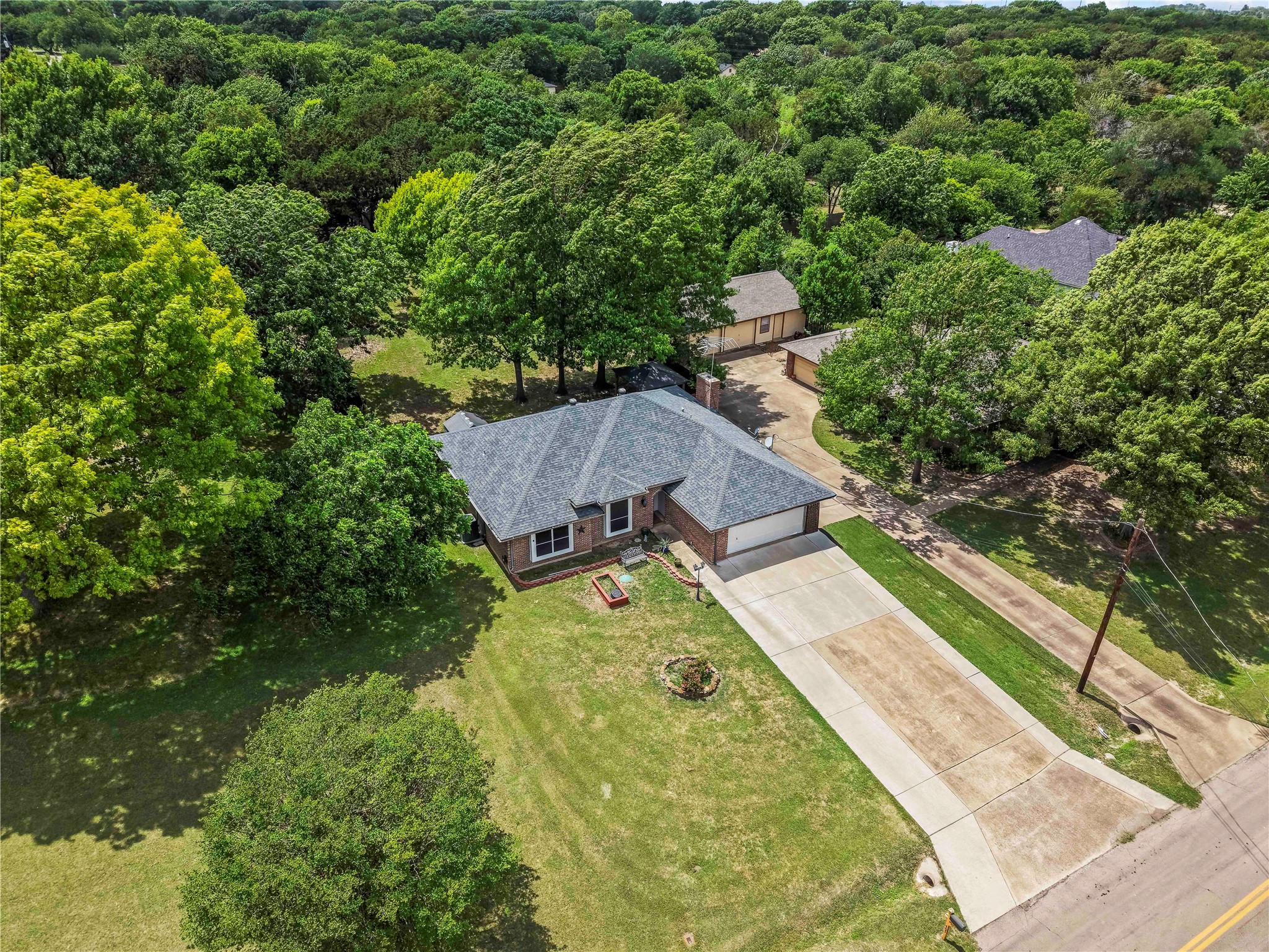 403 N Casa Grande Circle Duncanville TX 75116