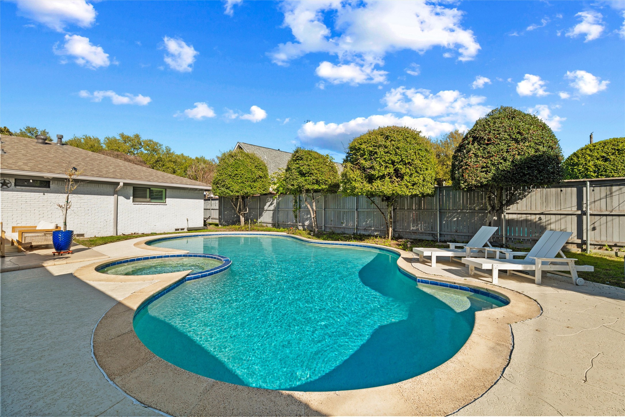 10717 Ferndale Road Dallas TX 75238