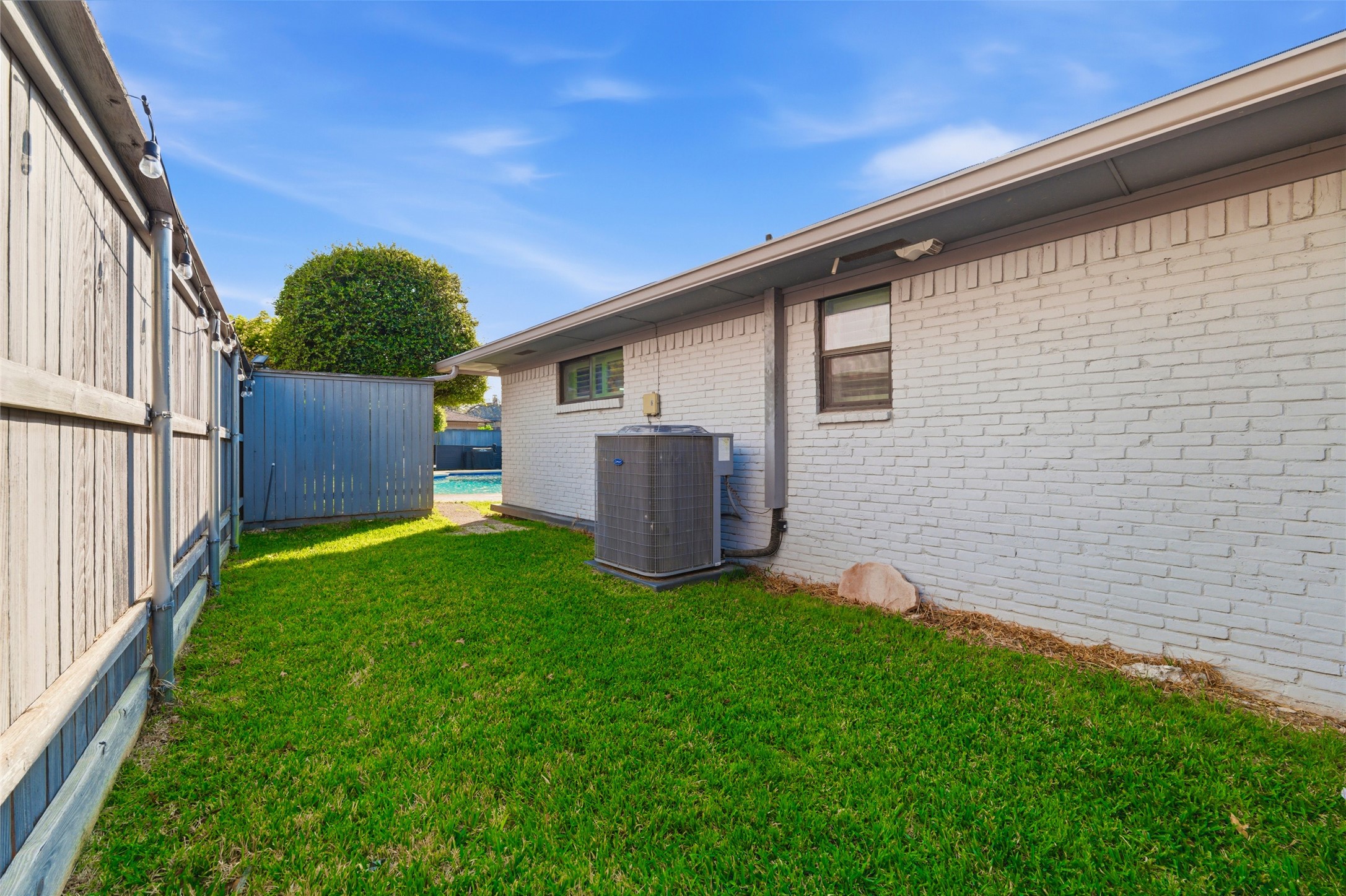 10717 Ferndale Road Dallas TX 75238