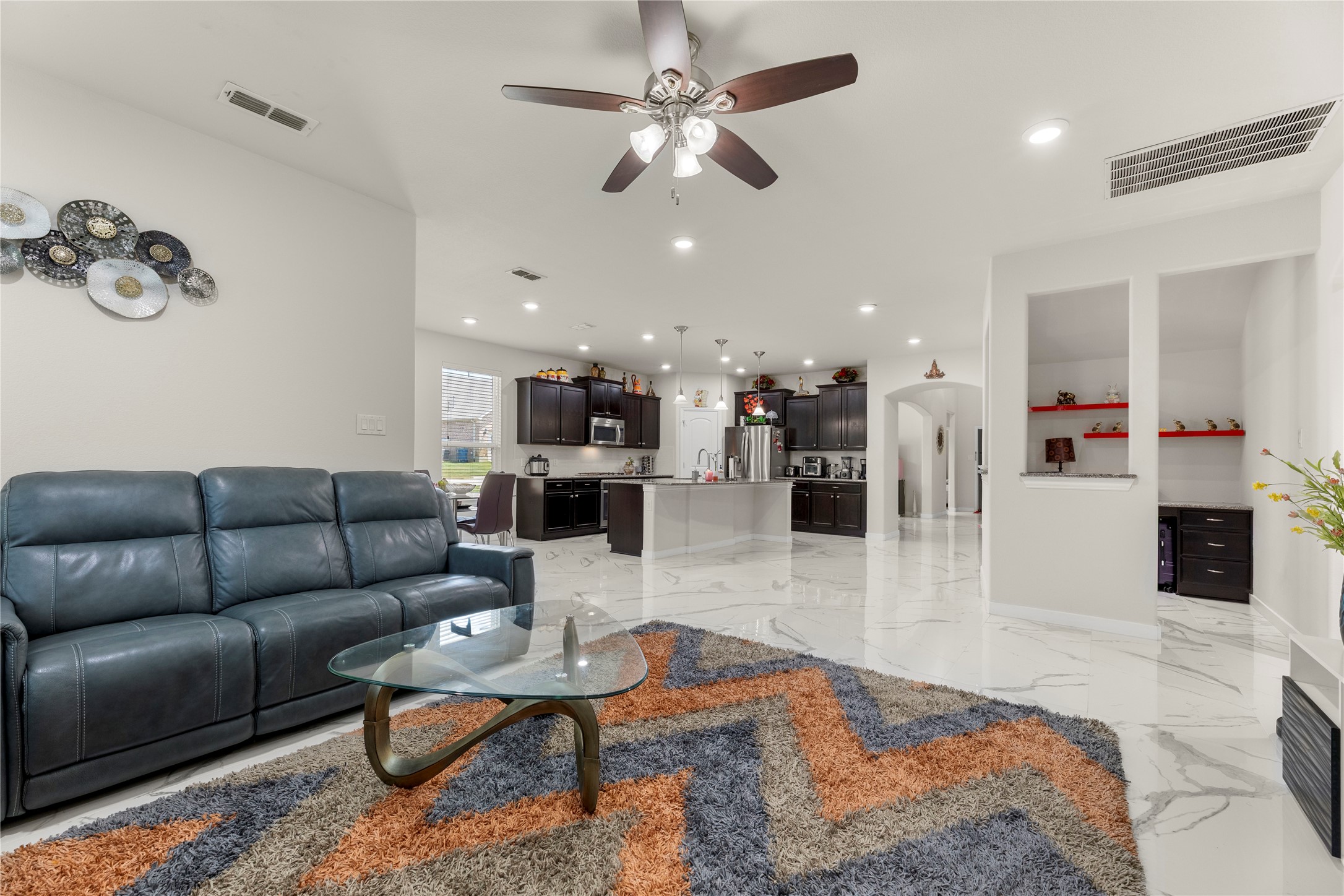 686 Sailors Avenue Lewisville TX 75056