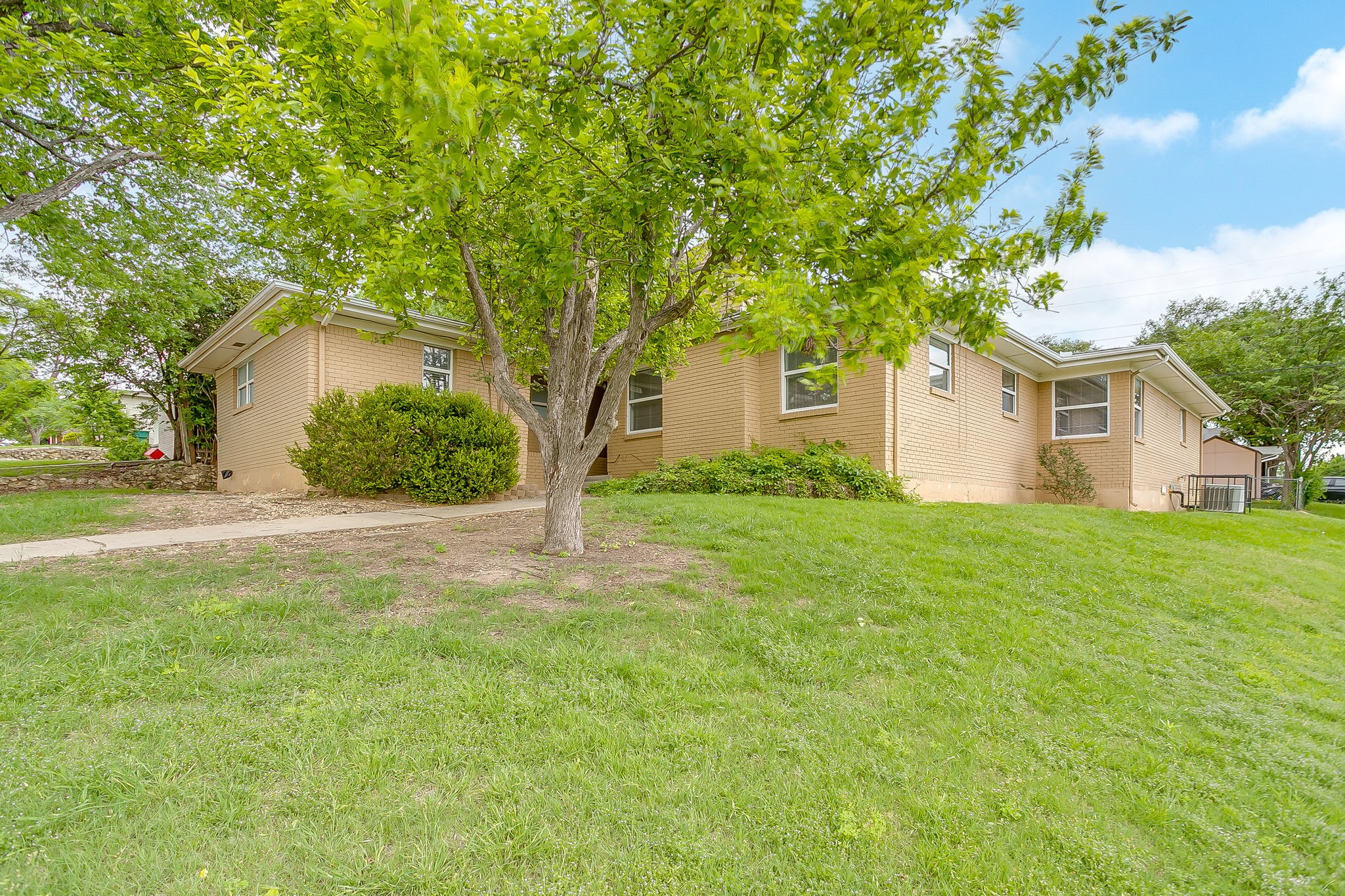 3313 Bilglade Road Fort Worth TX 76133