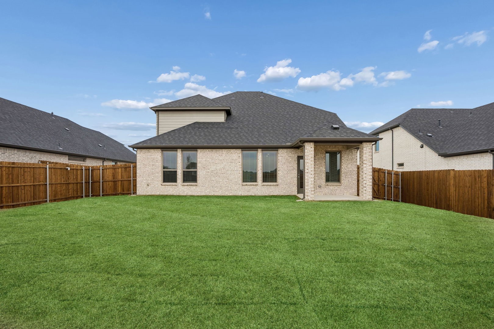 489 Hocking Hills Drive Waxahachie TX 75165