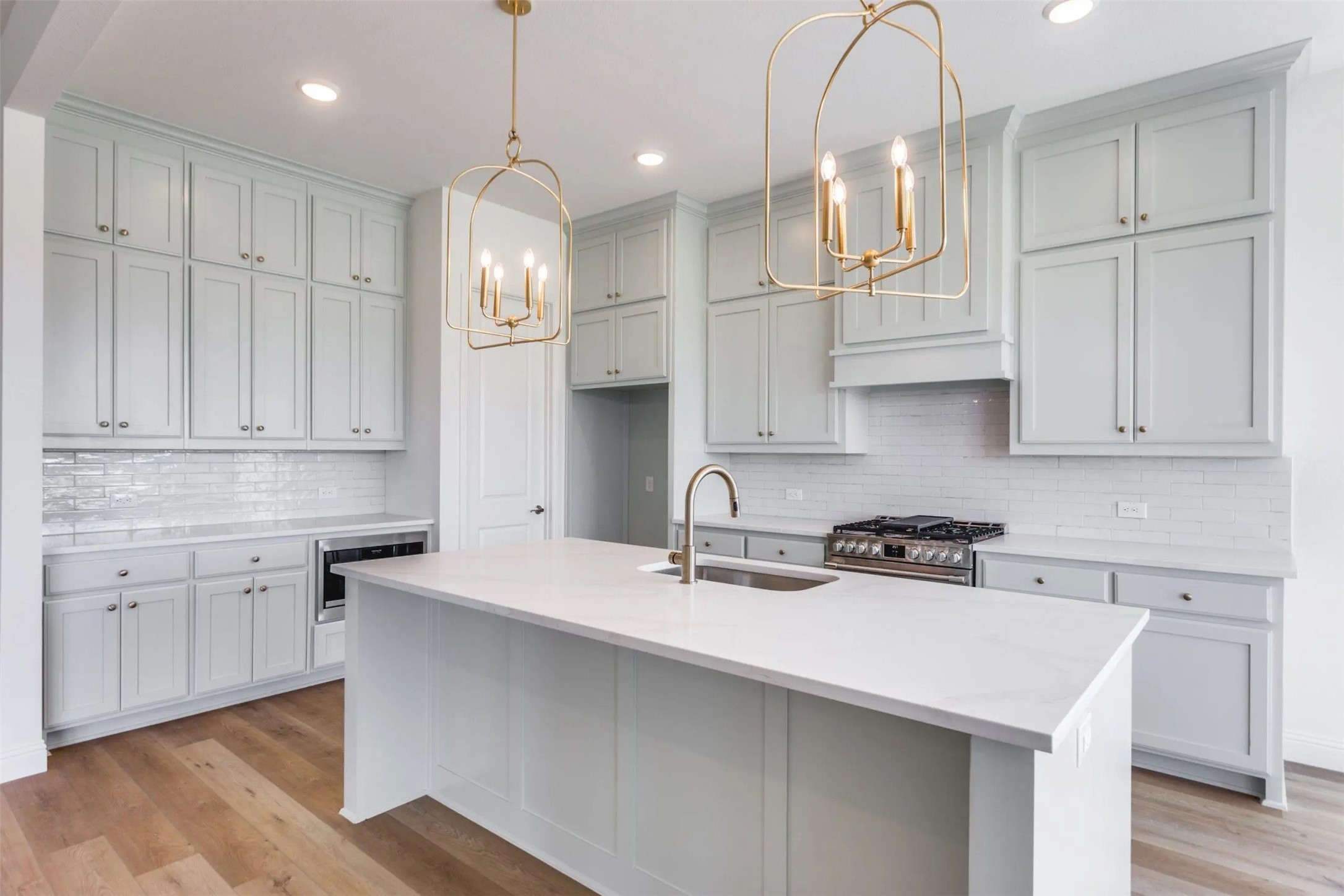 107 Evanston Street New Fairview TX 76247