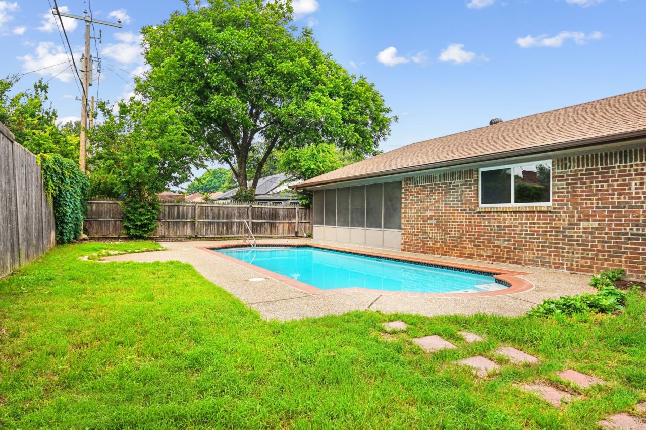 3529 Kelvin Avenue Fort Worth TX 76133