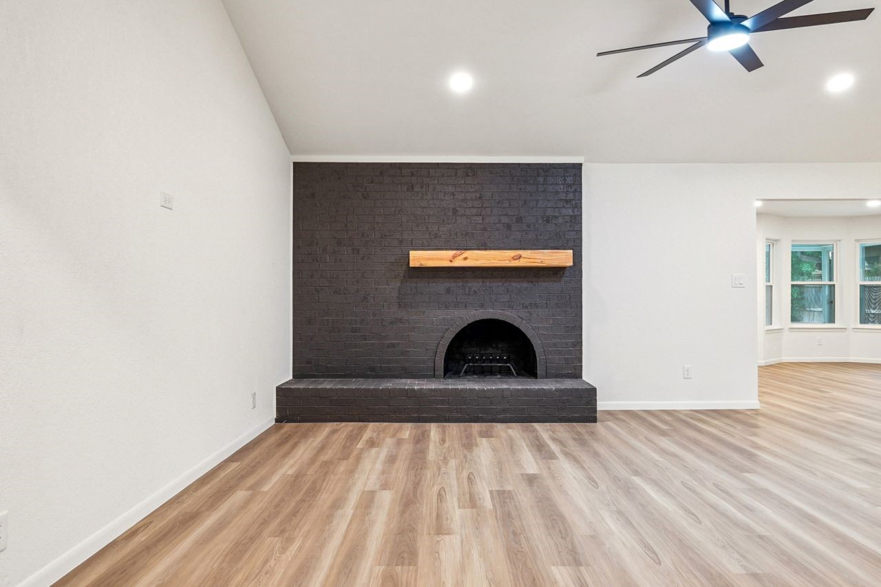 3529 Kelvin Avenue Fort Worth TX 76133