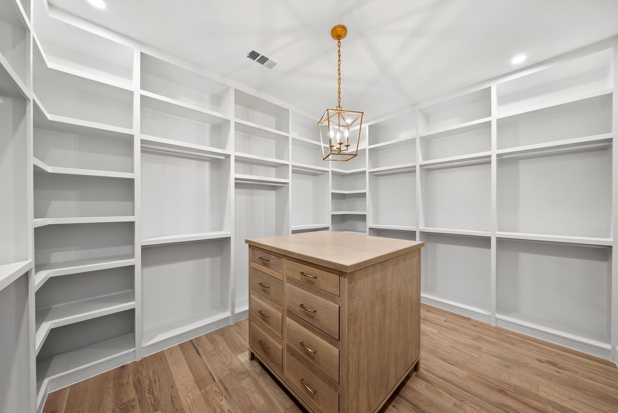 6739 Walnut Hill Lane Dallas TX 75230
