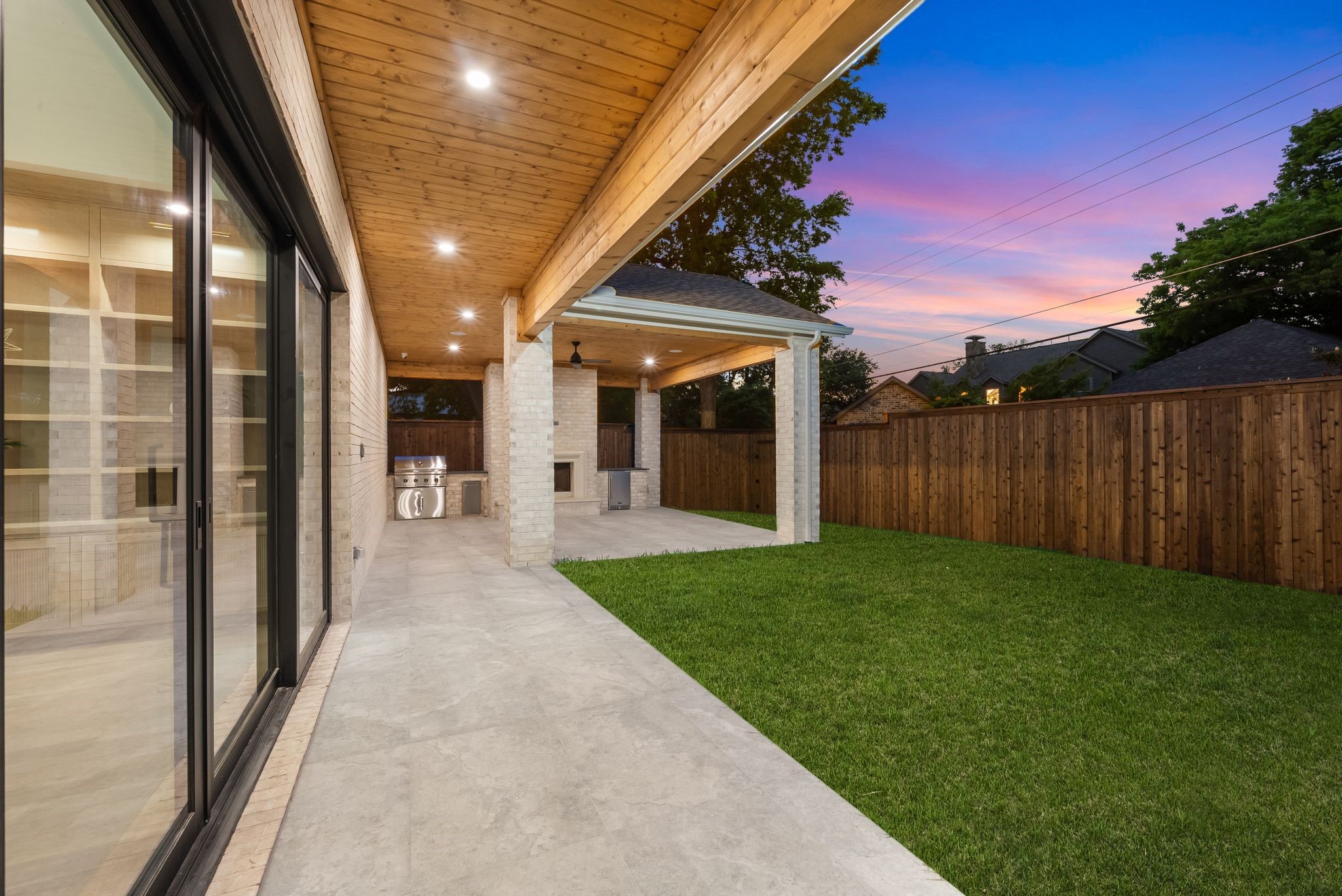 6739 Walnut Hill Lane Dallas TX 75230