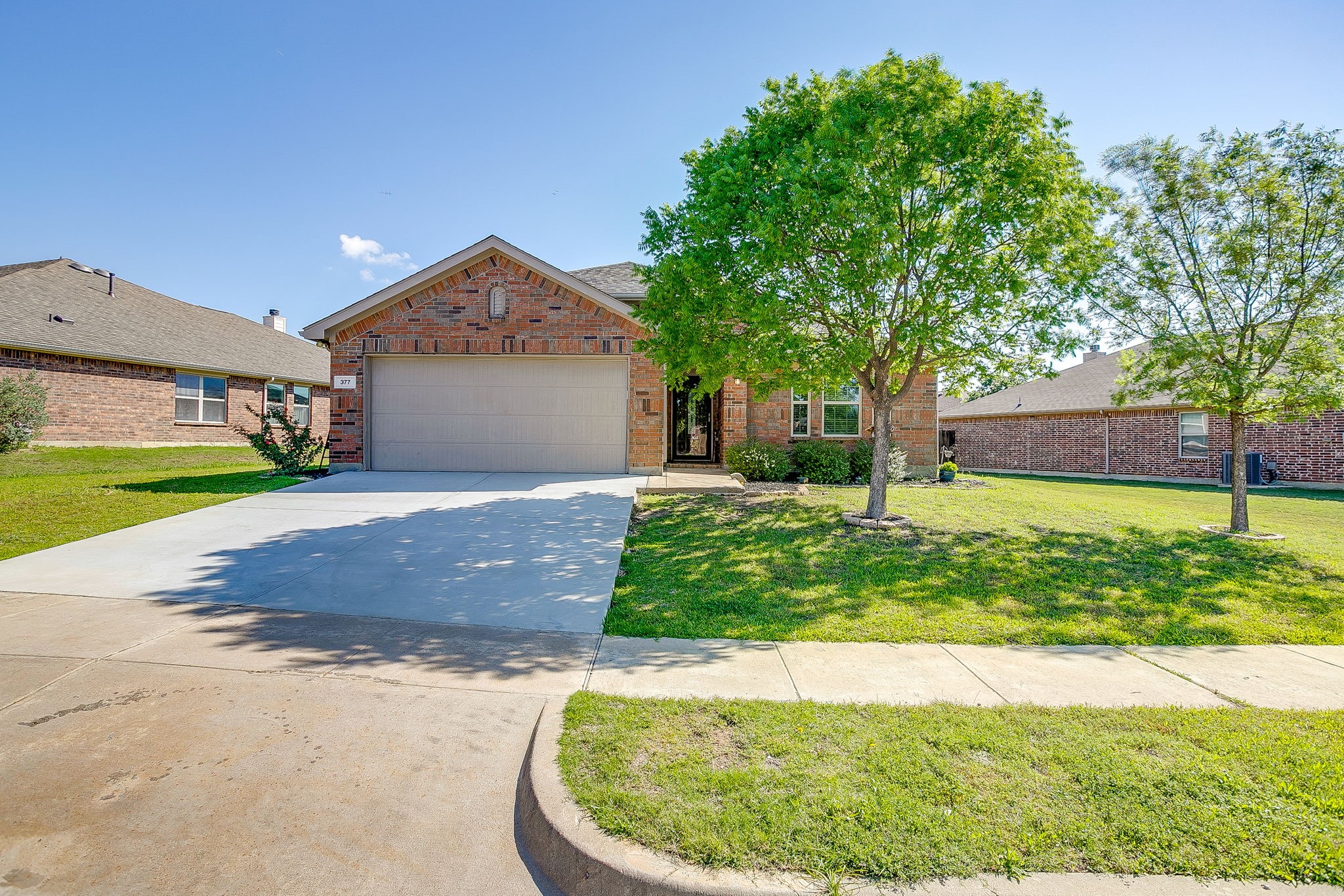 377 Coral Vine Lane Burleson TX 76028