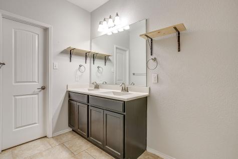 377 Coral Vine Lane Burleson TX 76028