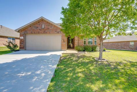 377 Coral Vine Lane Burleson TX 76028