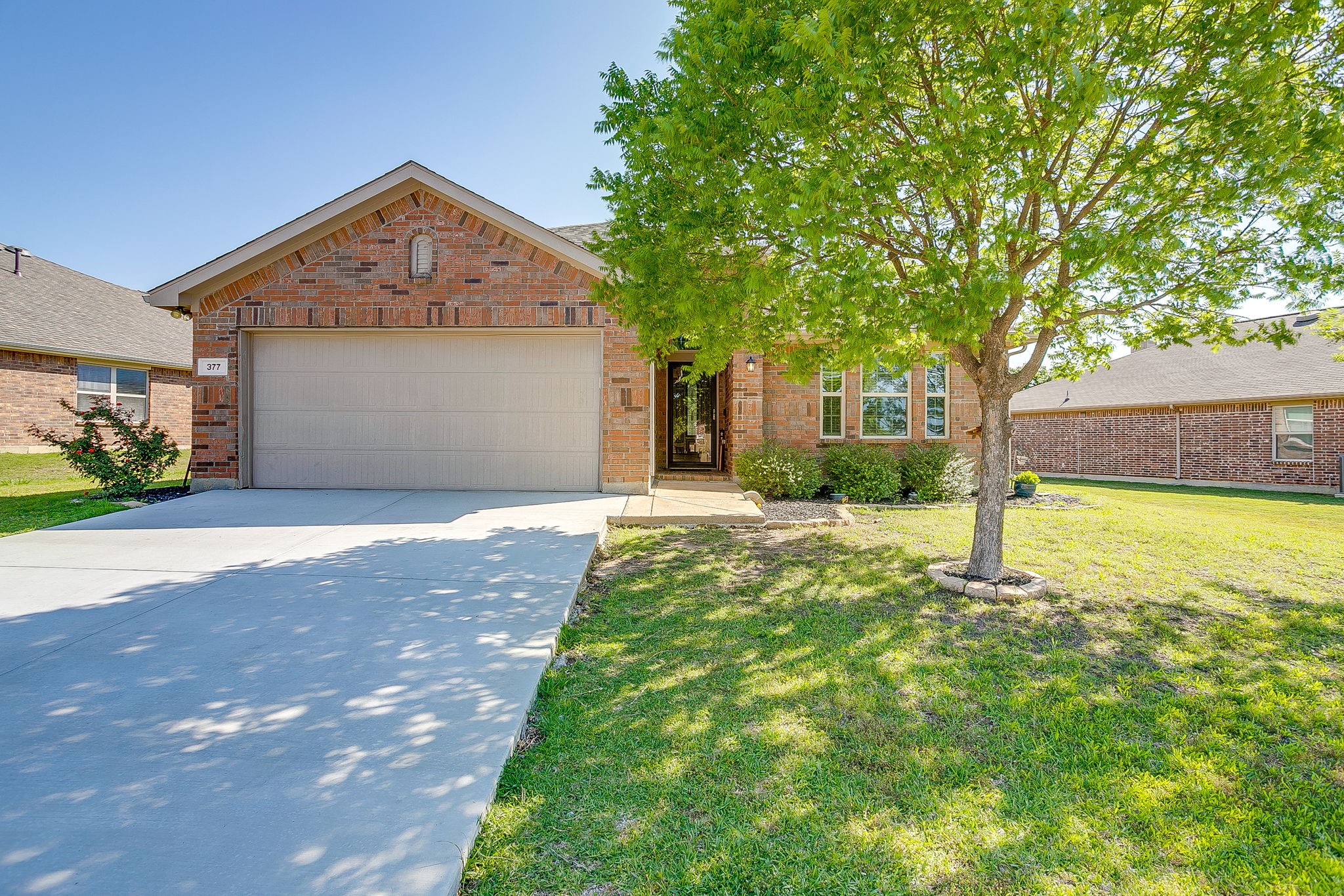 377 Coral Vine Lane Burleson TX 76028