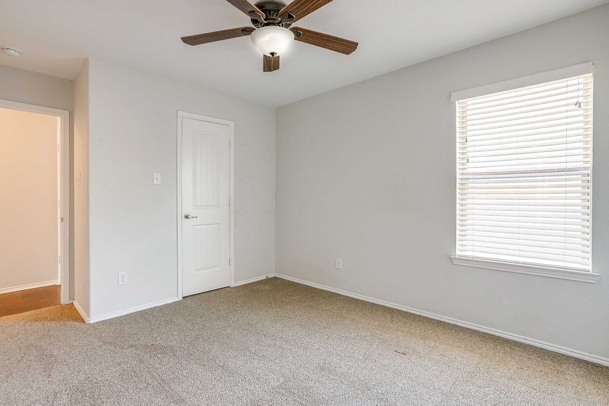 377 Coral Vine Lane Burleson TX 76028