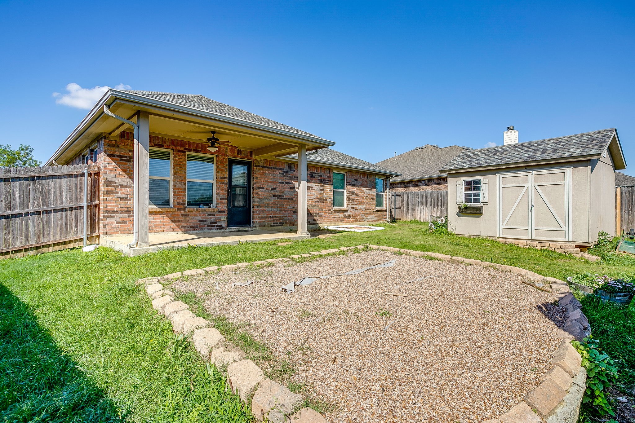 377 Coral Vine Lane Burleson TX 76028