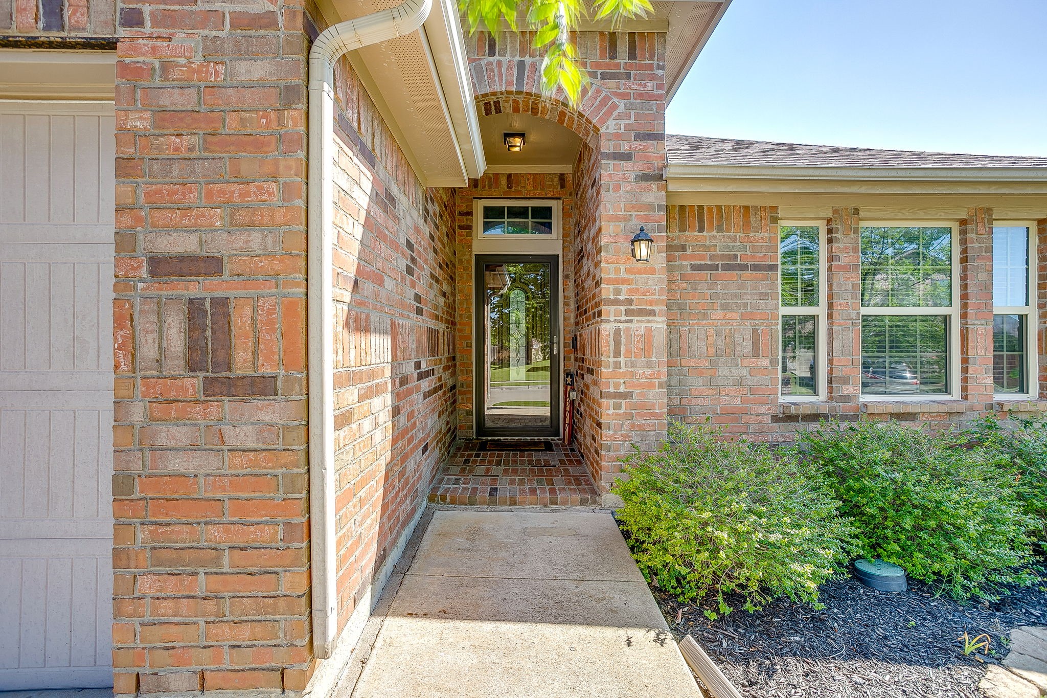 377 Coral Vine Lane Burleson TX 76028