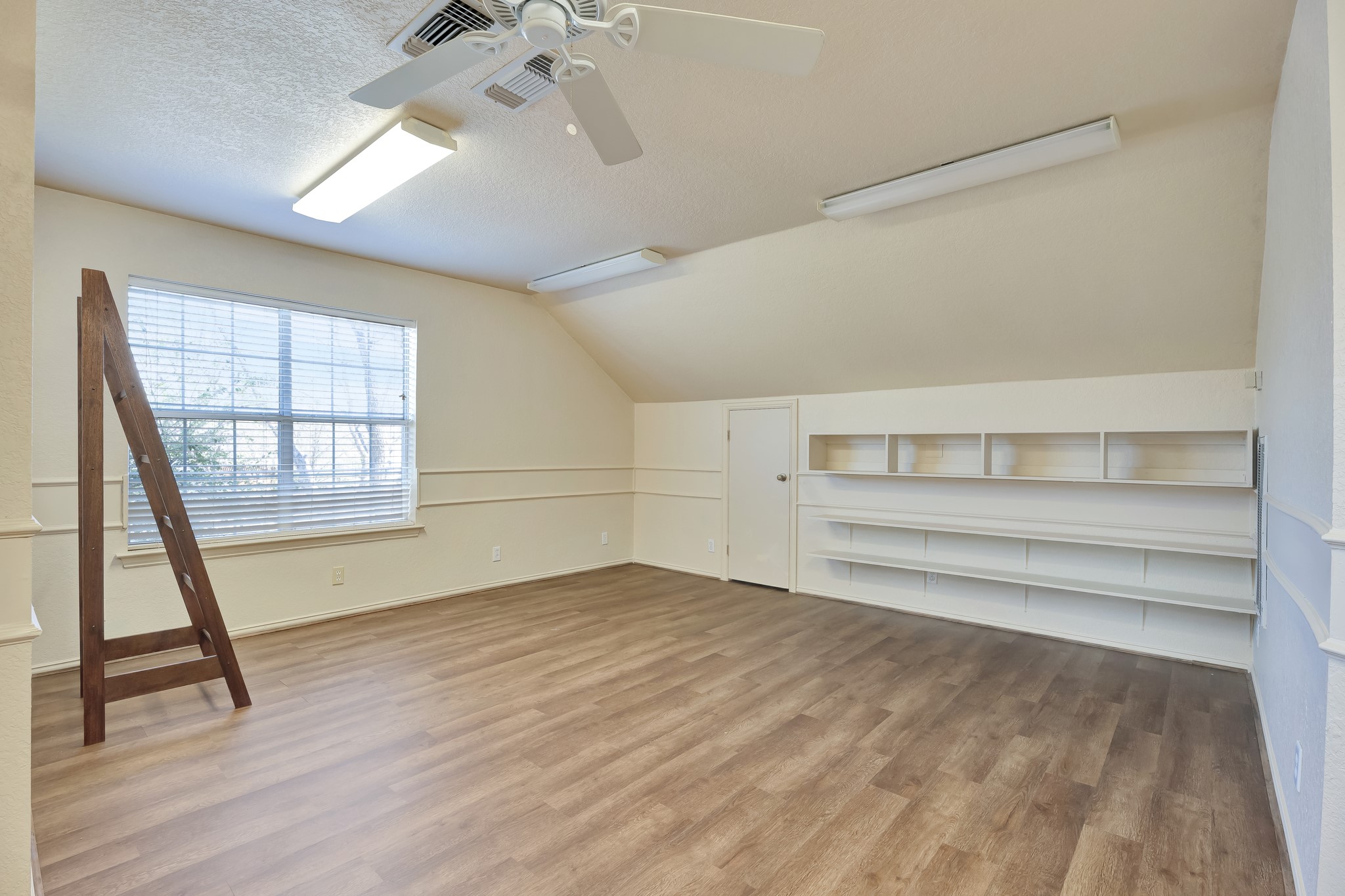 9321 S Longwood Drive Granbury TX 76049