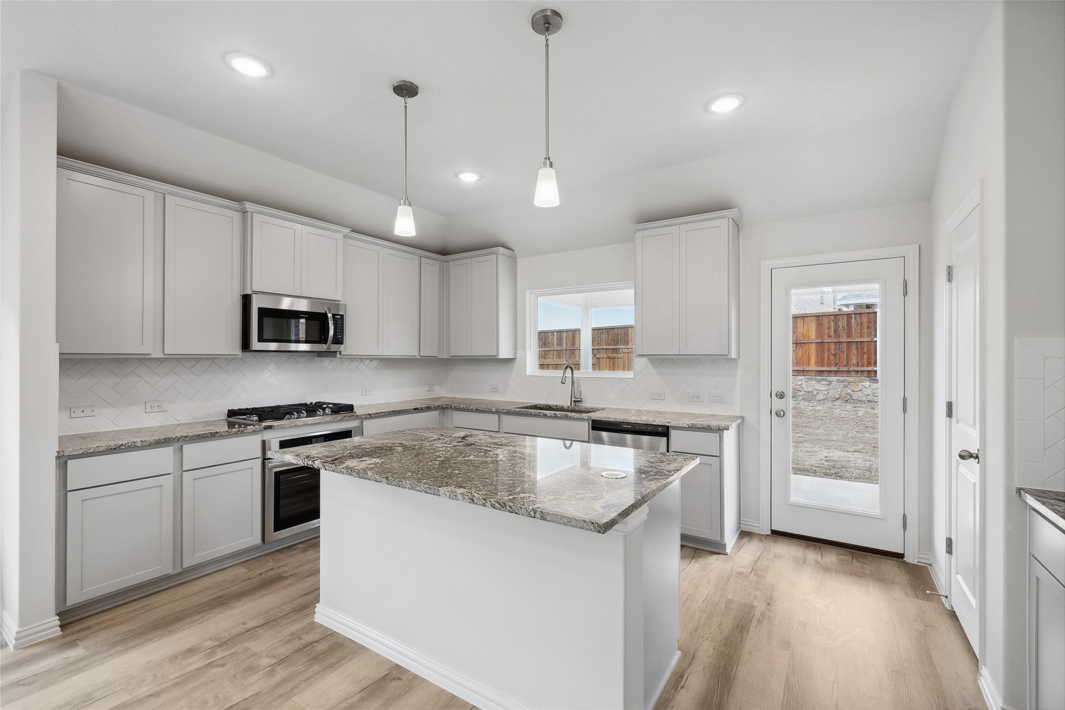 3906 Coco Lane Sherman TX 75090