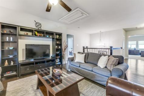 4008 N Cresthaven Road Dallas TX 75209