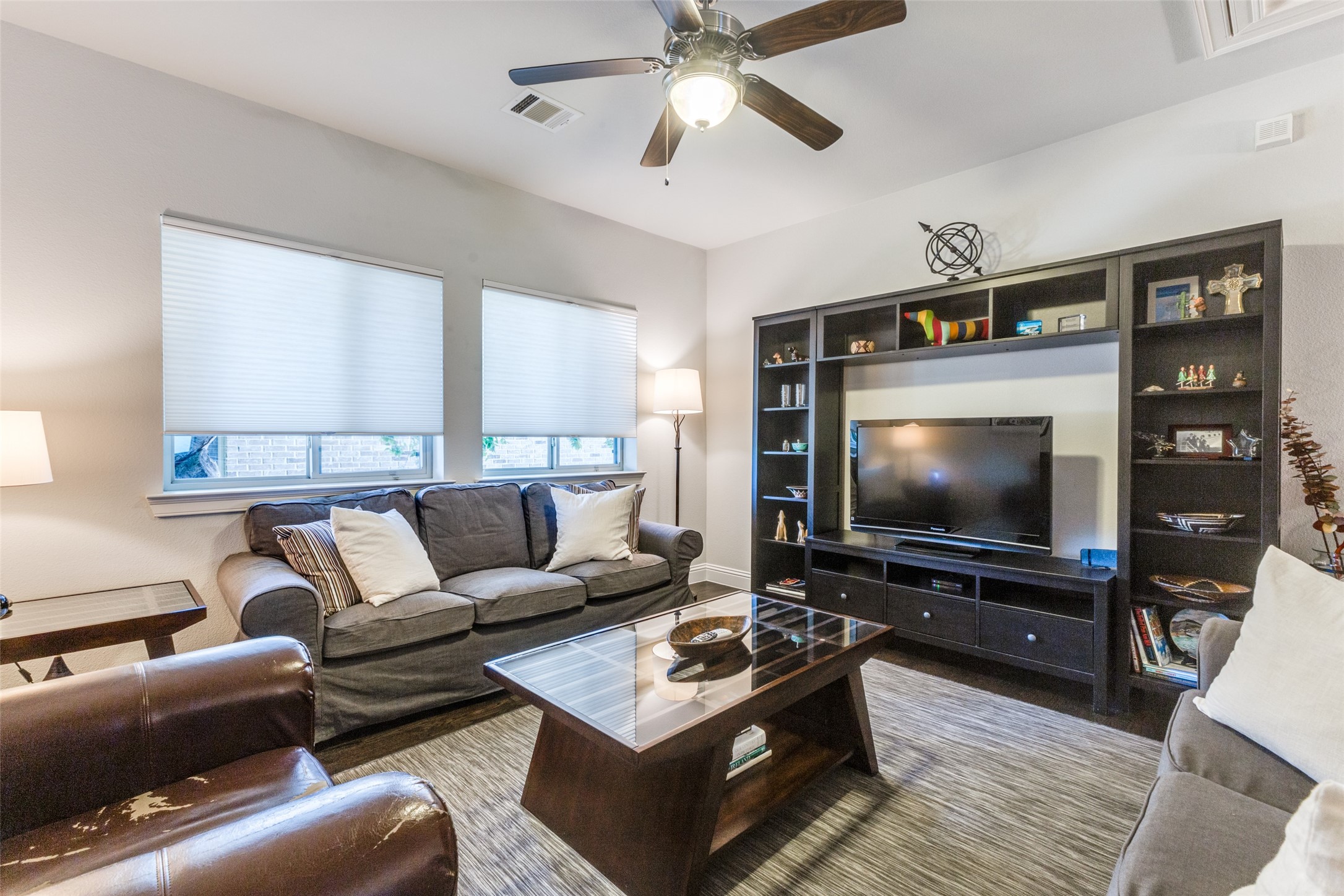 4008 N Cresthaven Road Dallas TX 75209