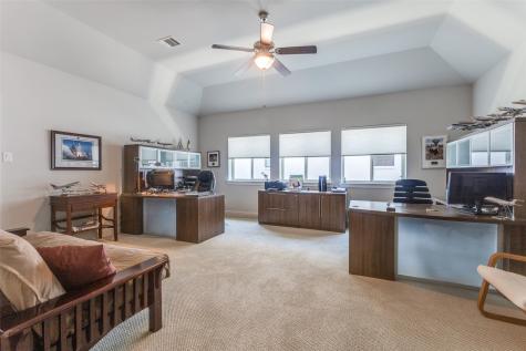 4008 N Cresthaven Road Dallas TX 75209