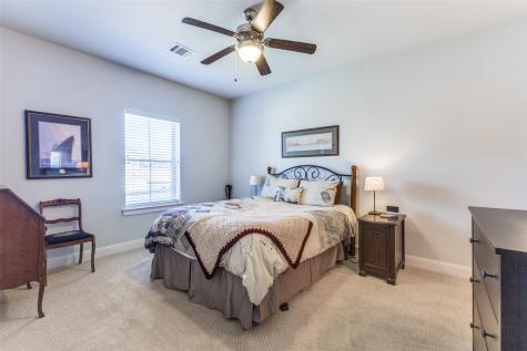 4008 N Cresthaven Road Dallas TX 75209