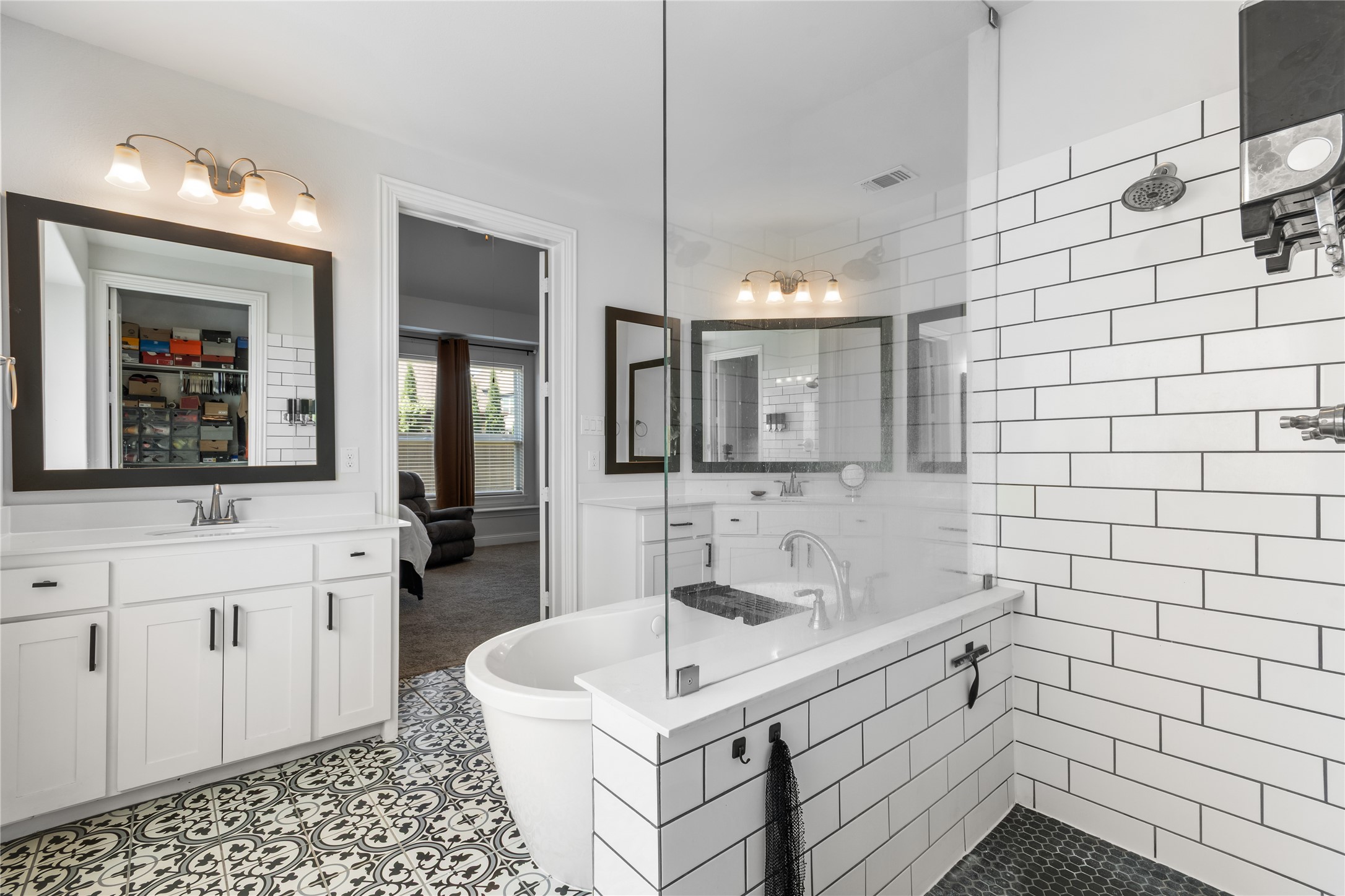 3909 Switchgrass Grove Venus TX 76084