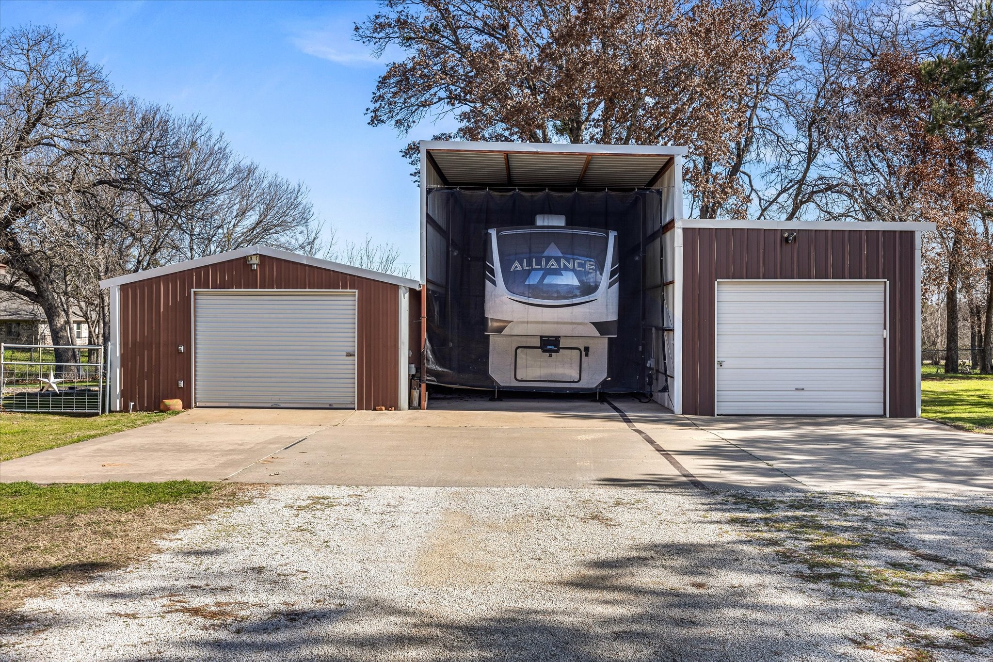 4007 Mountain Vista Drive Granbury TX 76048