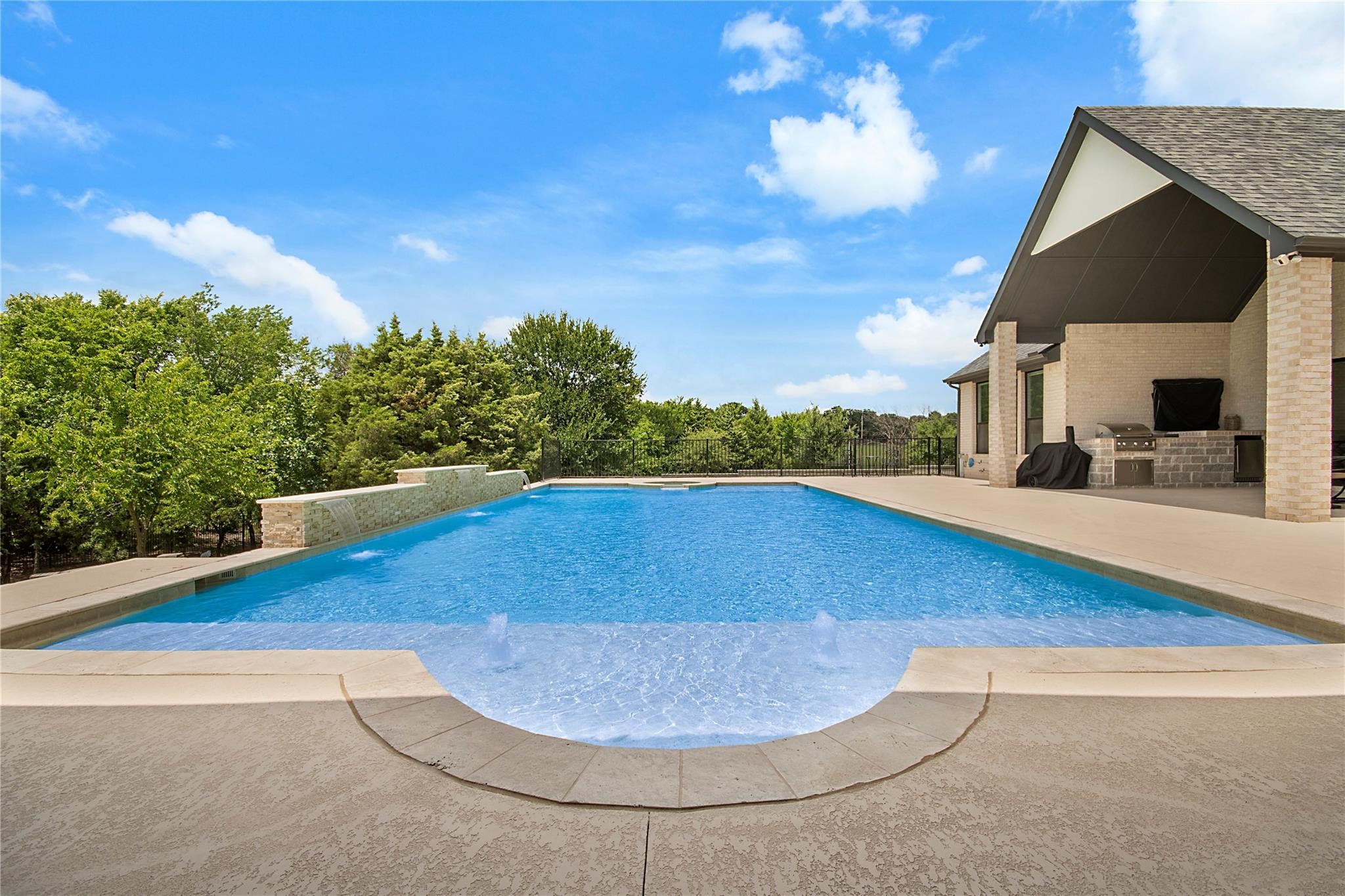 349 Tender Spring Lane Sunnyvale TX 75182
