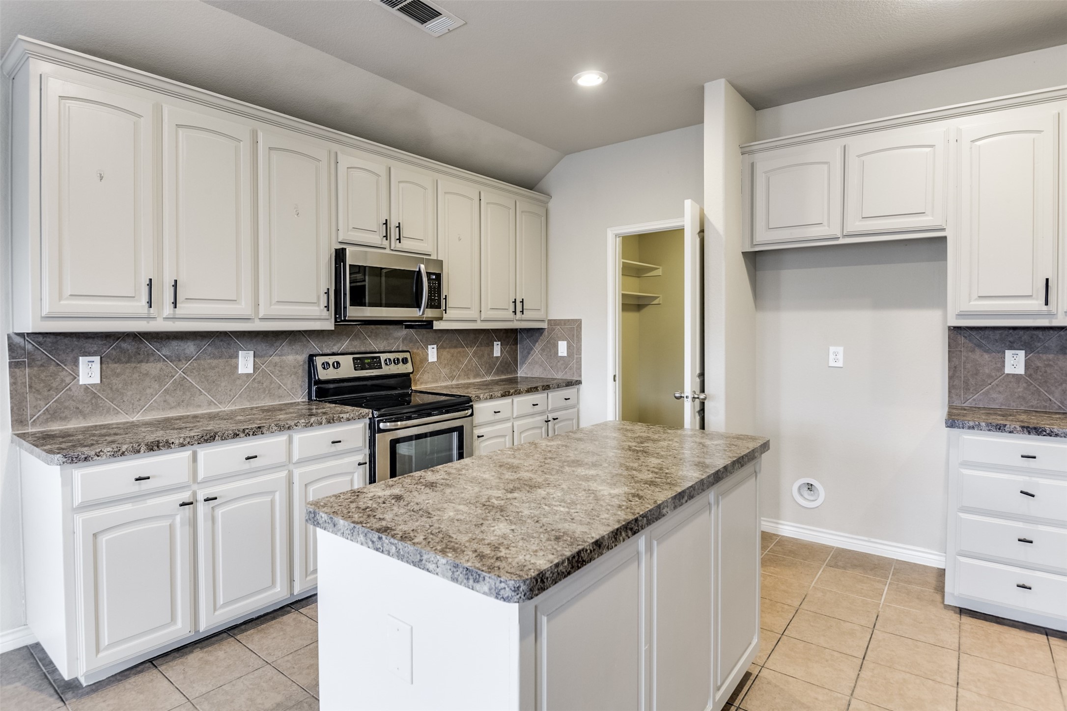 221 Wolf Drive Forney TX 75126