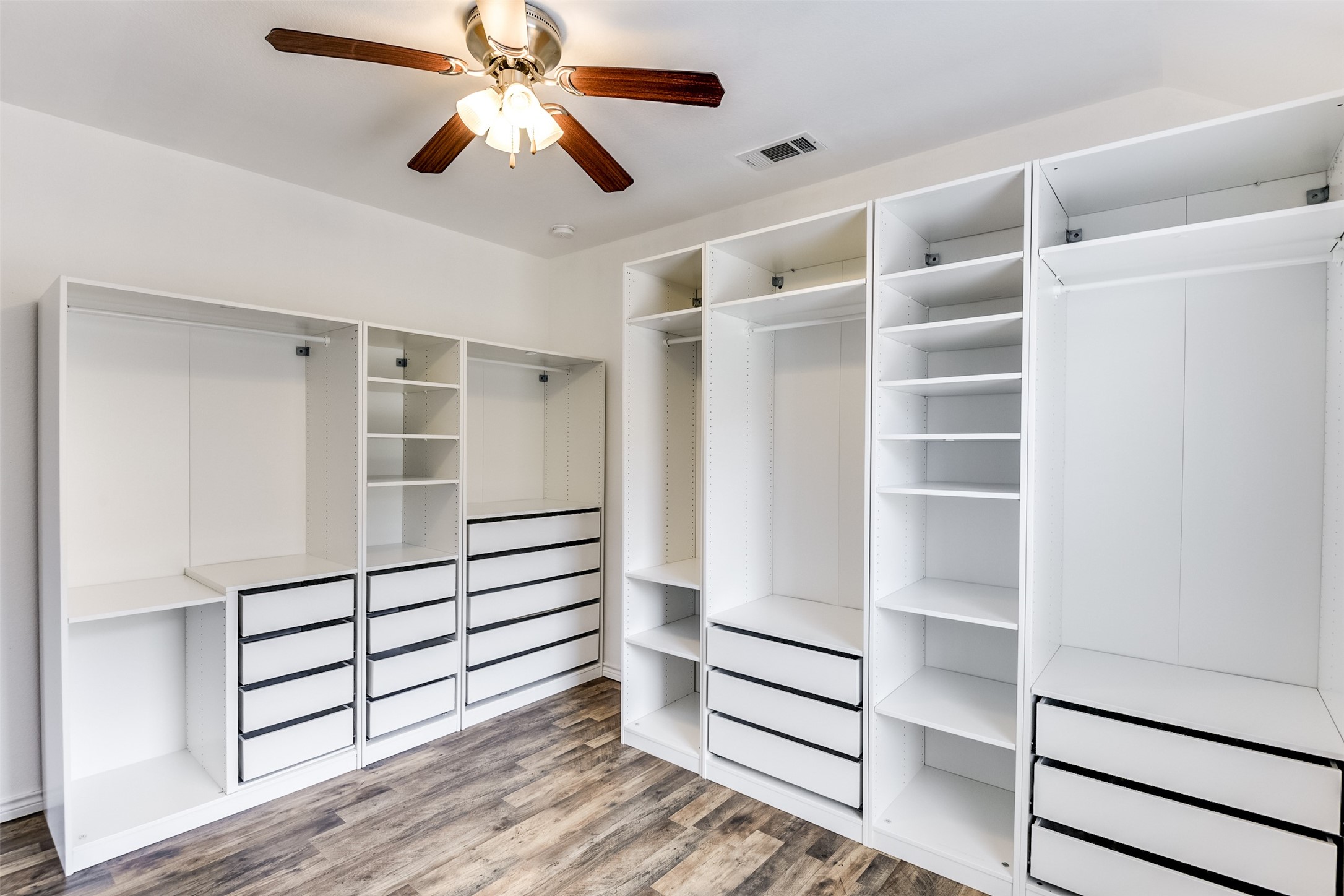 221 Wolf Drive Forney TX 75126