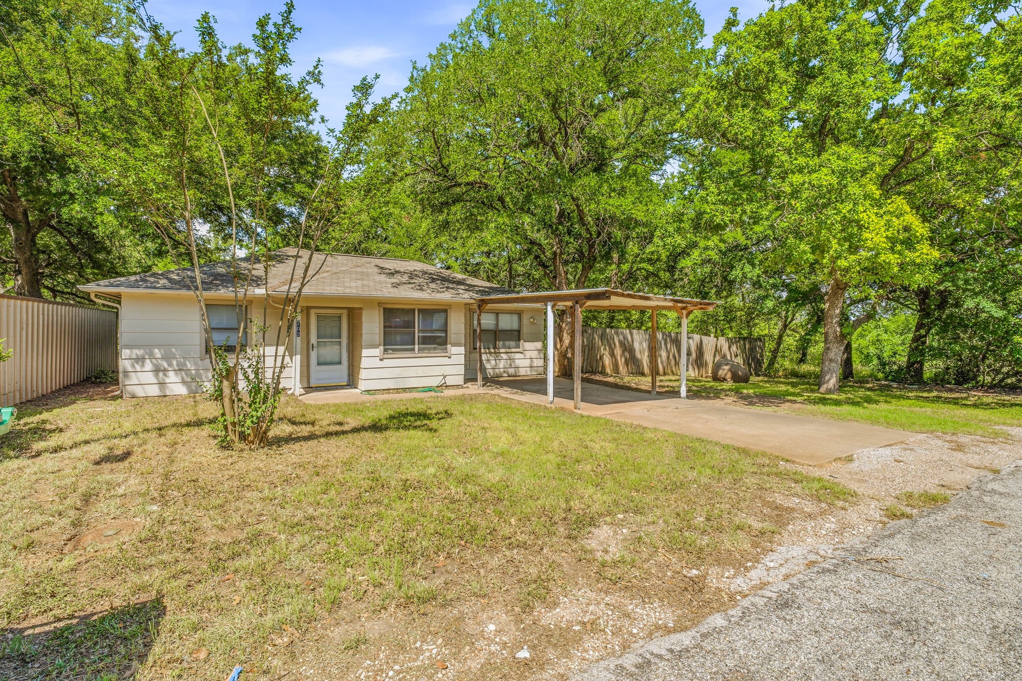 702 S Jackson Street Stephenville TX 76401