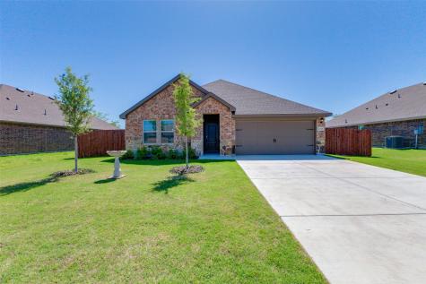 1508 Running Brook Court Kaufman TX 75142