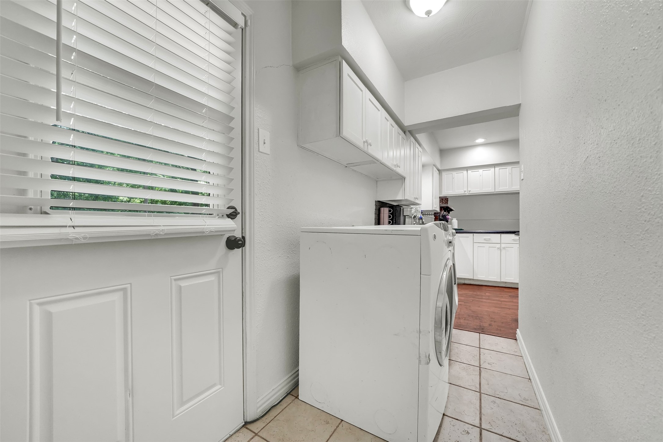 617 Ranier Circle Garland TX 75041