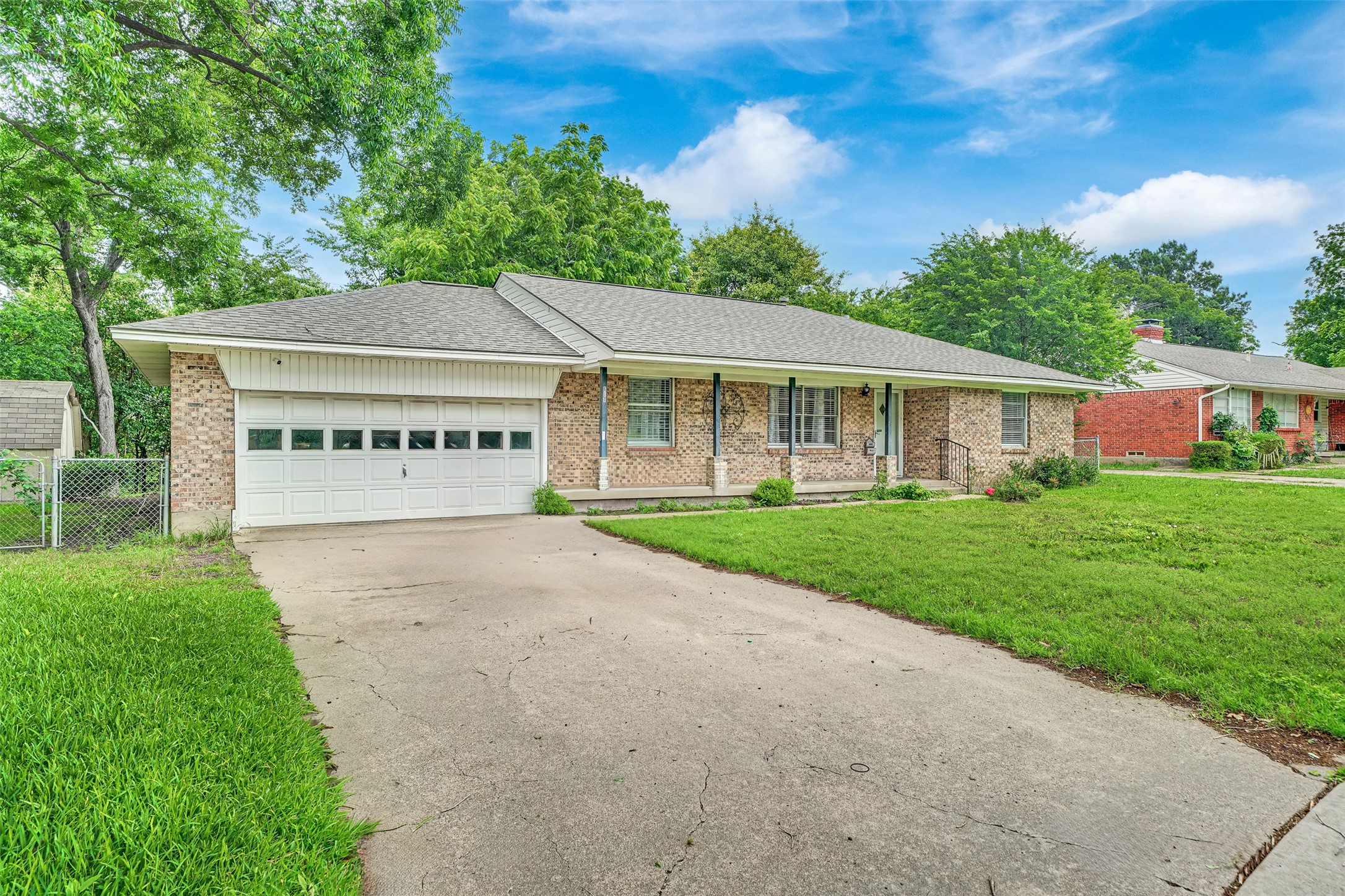 617 Ranier Circle Garland TX 75041